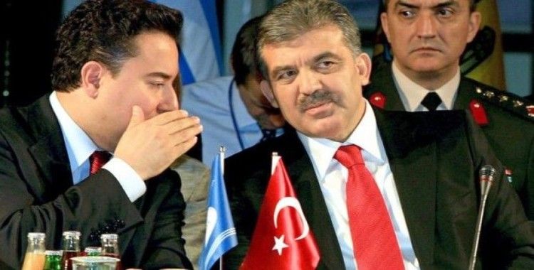 Gül'ün Babacan desteğinin zamanlama ve anlamı