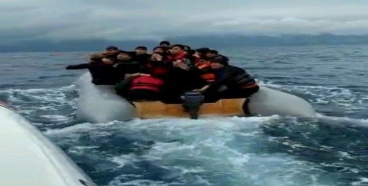 İzmir'de 33 kaçak göçmen yakalandı