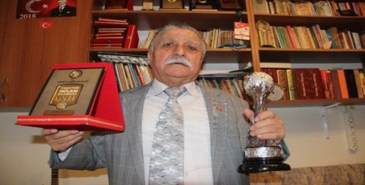 10 yıl gecikmeyle gelen ödülü Cumhurbaşkanı Erdoğan’dan aldı