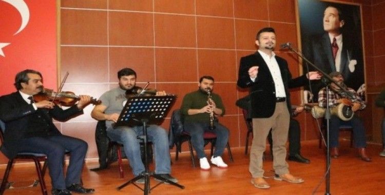 Mersin Büyükşehir Belediyesi koroları konserlere hazırlanıyor