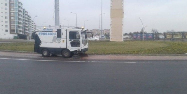 Diyarbakır’da 250 personel ve 28 araçla genel temizlik çalışması