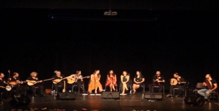 Ezgi Müzik Topluluğu Kırşehir’de, 3 okula eğitim desteği sundu
