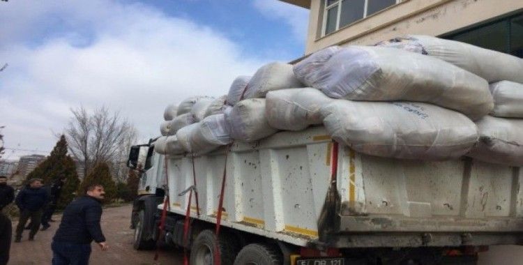 Serdivan’da toplanan yardımlar Elazığ’a ulaştı