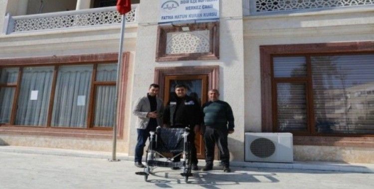 Didim’de engellilerin ibadethanelere ulaşımı kolaylaştırılıyor
