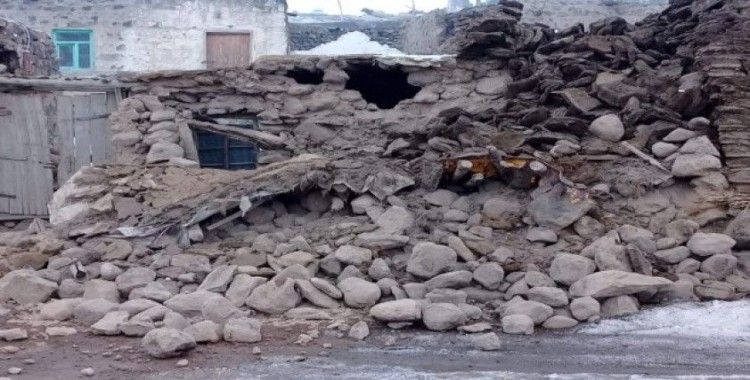İran’daki deprem Van’da hasara neden oldu: Yaralılar var
