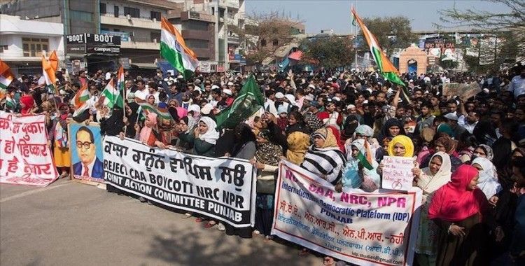 Hindistan'da Trump'ın ziyareti öncesi vatandaşlık yasası protestosu