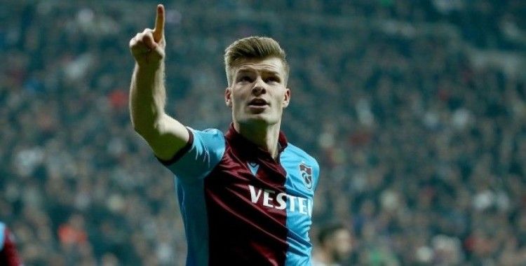 Alexander Sörloth Trabzonspor'u zirvede tutuyor