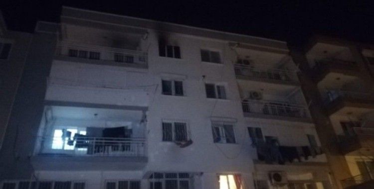 İzmir’de ev yangını: 1 kişi dumandan etkilendi