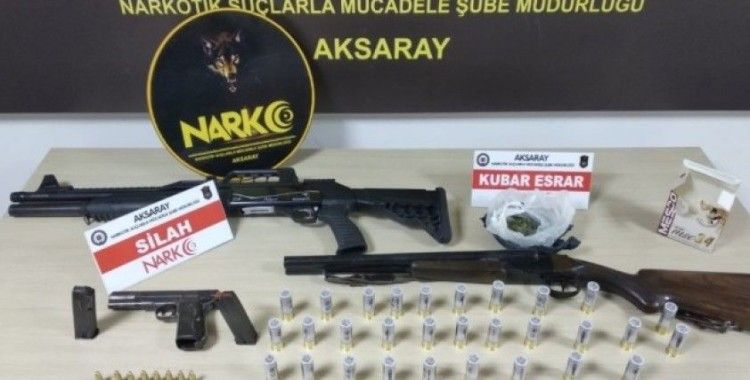 Aksaray’da polisin operasyonunda uyuşturucu ve silah ele geçirildi