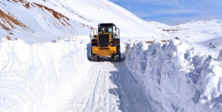 Erzincan'da 27 köy yolu ulaşıma kapandı