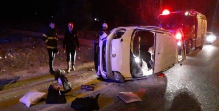 Polisten kaçarken kaza yaptı: Araçtan 30 kilogram esrar çıktı