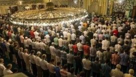 Din İşleri Yüksek Kurulu: Risk grubundaki Müslümanlar cuma namazını evde öğle namazı kılabilir