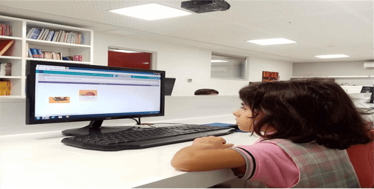 Okullarda 'online' eğitim hazırlıkları
