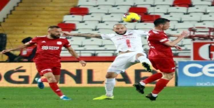 Süper Lig: Antalyaspor: 1- Sivasspor: 0 (Maç sonucu)