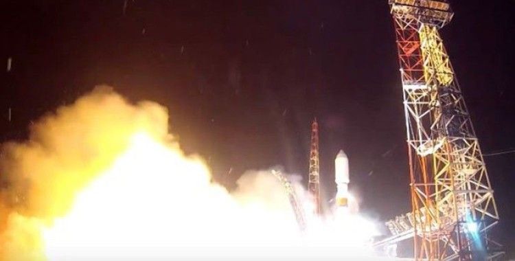 Rusya uzaya yeni bir navigasyon uydusu gönderdi