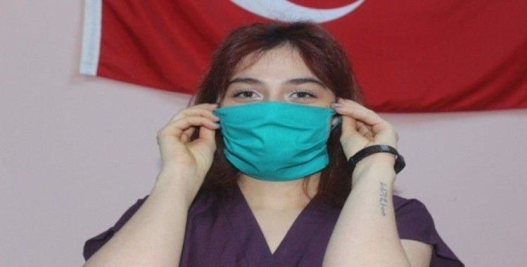 Van’daki hastane cerrah önlük kumaşından maske üretti