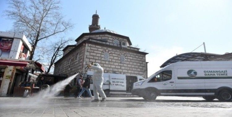 Osmangazi’de camiler dezenfekte edildi