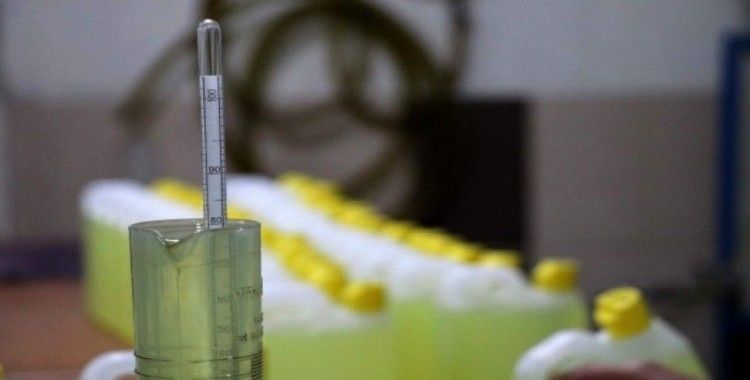 Koronavirüsle mücadelede, önemli ürünlerin ihracına ‘ön onay’ şartı