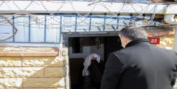 Evi temizlenen yaşlı kadından Cumhurbaşkanı Erdoğan’a dua