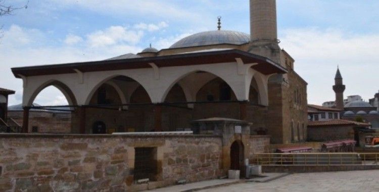 Merzifon’da cuma namazı kılınmadı