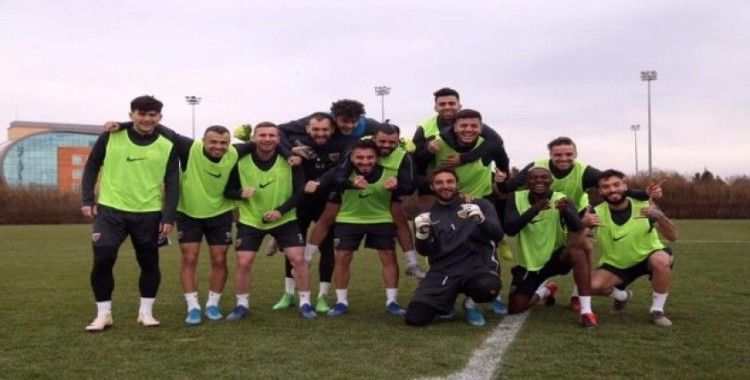 Kayserispor'da futbolculara yurtdışı yasağı
