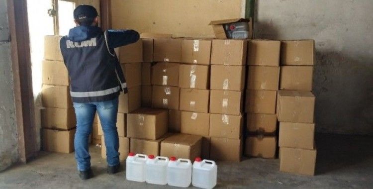 İzmir'de koronavirüs sahtekarlarına geçit yok