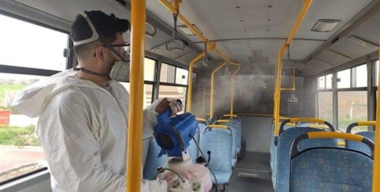 İstanbul'da hatlı minibüsler koronavirüsüne karşı dezenfekte edildi