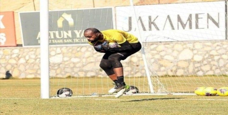 Yeni Malatyasporlu futbolculardan ’Evde kal’ çağrısı