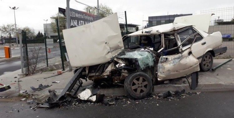 Bakırköy'de trafik kazası: 3 yaralı