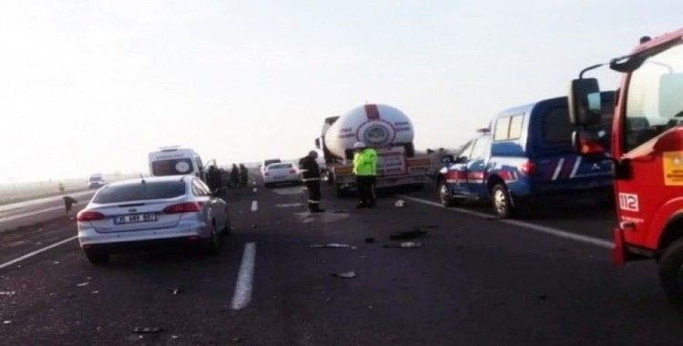 Konya'da LPG tankeri ile otomobil çarpıştı: 4 yaralı