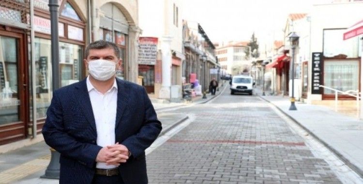 Burdur’da sokaklar dezenfekte edildi