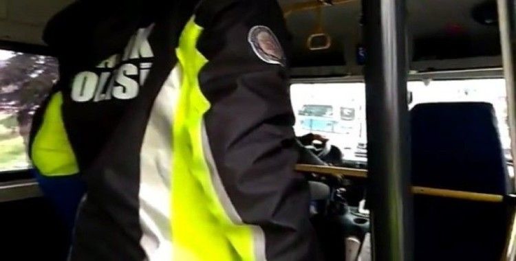 Bursa’da polis ekipleri toplu taşıma araçlarını sıkı denetime aldı