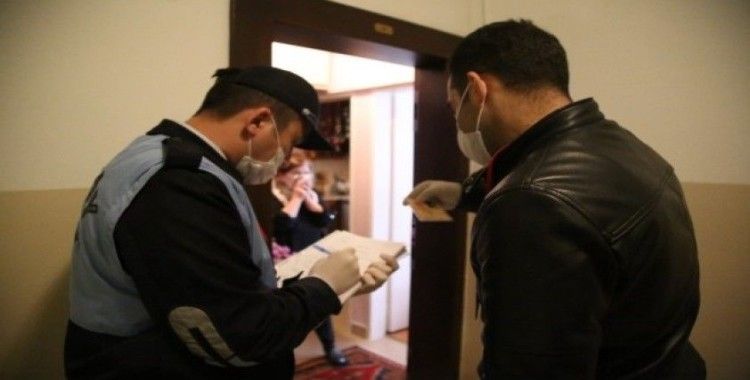 Korona virüs salgınına karşı Kadıköy el ele
