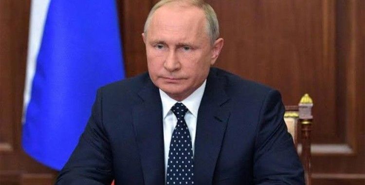 Putin: Rusya'da koronavirüsle ilgili durum zorlaşıyor