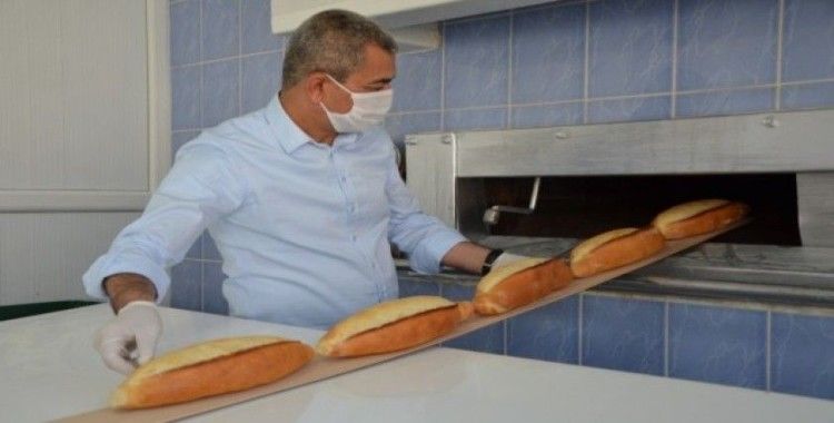 Koçarlı Menderes’in ilk ekmeğini Başkan Kaplan eliyle yaptı