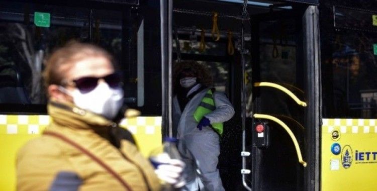 İstanbul’da toplu taşıma araçlarında dezenfekte çalışmaları devam ediyor