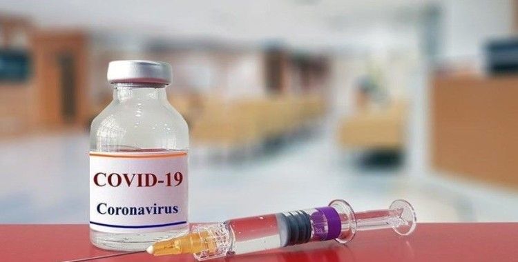 İngiltere'de koronavirüs aşı denemelerine 2 bilim adamı gönüllü oldu