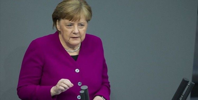 Merkel: Almanya'nın AB dönem başkanlığı planladığımızdan farklı geçecek