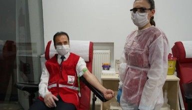 Kastamonu'da Kızılay'ın çağrısıyla 3 saate 70 ünite kan toplandı