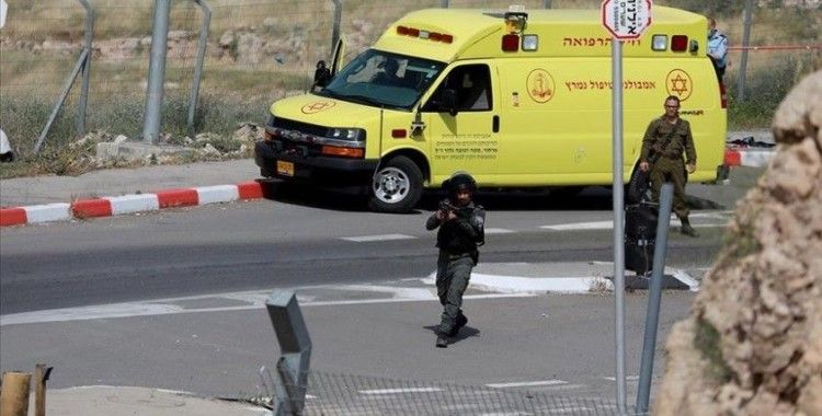 İsrail askerleri Batı Şeria'da iki Filistinliyi yaraladı
