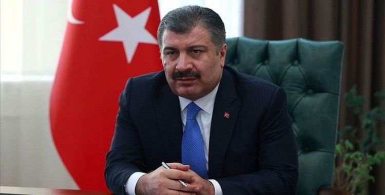 Bakan Koca'dan sokağa çıkacak 65 yaş ve üzerindekilere 'maske' uyarısı