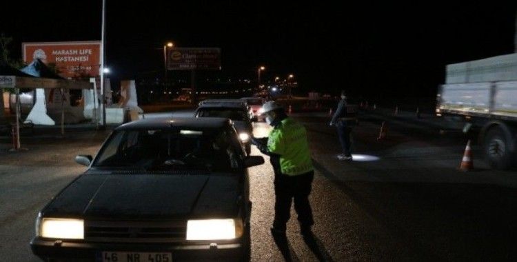 Kahramanmaraş’da giriş çıkış kısıtlaması sona erdi, polis noktalarında araç yoğunluğu oluştu
