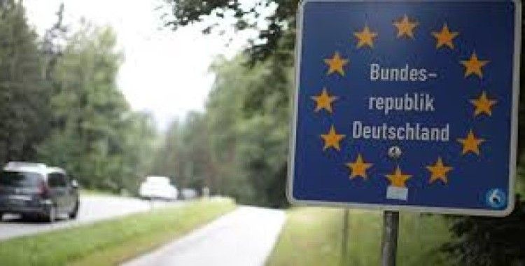 Avusturya-Almanya sınırı açılıyor