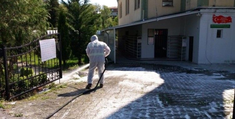 Boğaziçi’nde sokaklar dezenfekte ediliyor
