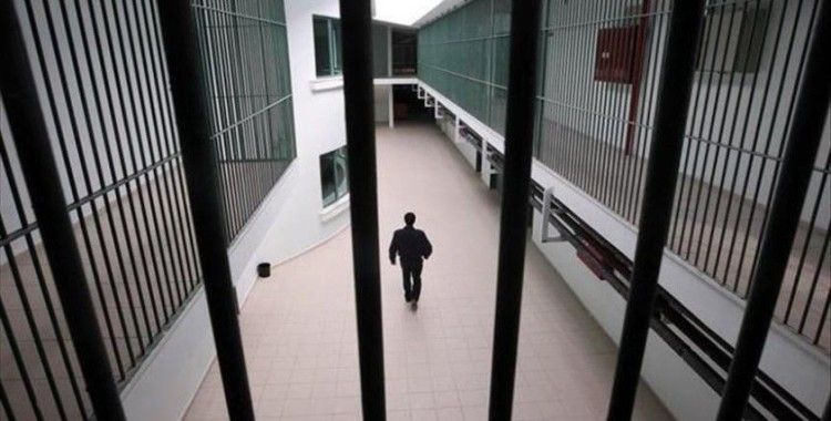 Adalet Bakanlığı cezaevlerindeki 'koronavirüs' tedbirlerinin süresini uzattı