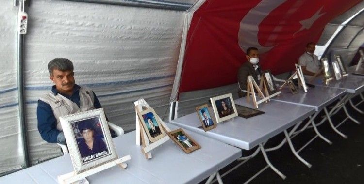 HDP önündeki ailelerin evlat nöbeti 257'inci günde