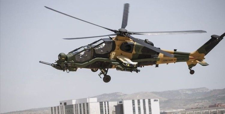 Güçlenen Atak helikopterinden 19 Mayıs'a özel uçuş
