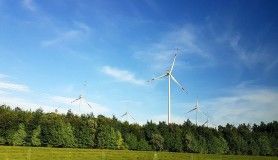 Yenilenebilir enerji santrali kurulumları 20 yıl sonra ilk kez düşecek 