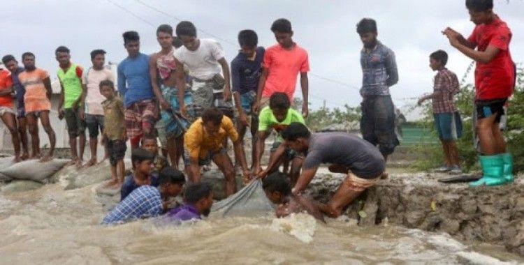 Amphan Kasırgası, Hindistan ve Bangladeş'i vurdu: 24 ölü