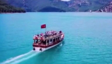 Türkiye'ye gelen yabancı ziyaretçi sayısı azaldı